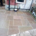 Block paving driveway edging